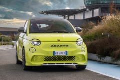 newabarth500e02-637c975fdb6bc_637f5ad32c86b
