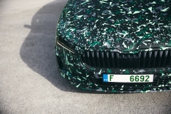 Nouvelle-Superb-Berline-camouflee-13