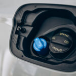 Décryptage : crise du carburant et effondrement des ventes de véhicules diesel en France